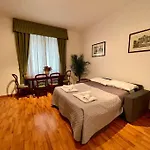 Interno 3 - Vatican Apartment